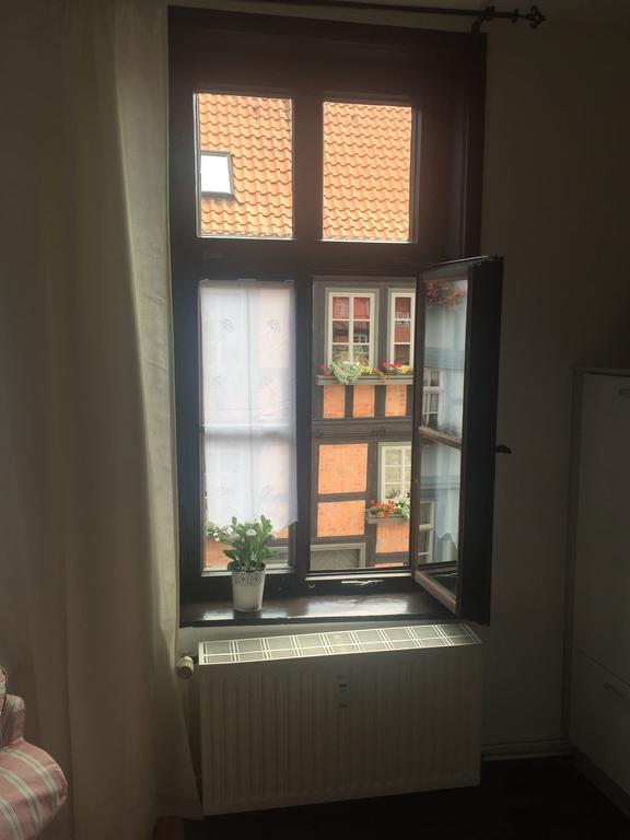Apartamento Kaufmannshaus Anno 1613 Quedlinburg Habitación foto